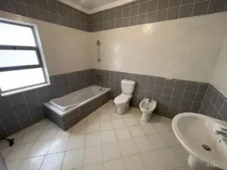 Photograph 2 of 12