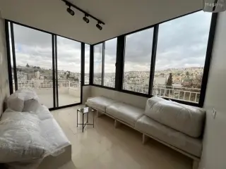 الصورة 4 من 8