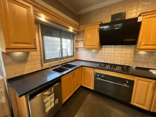 الصورة 6 من 12