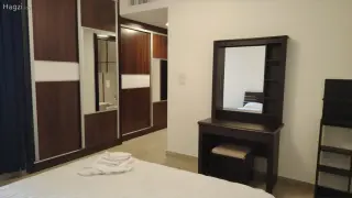 الصورة 10 من 12