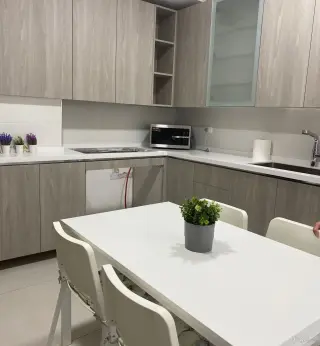 الصورة 10 من 12
