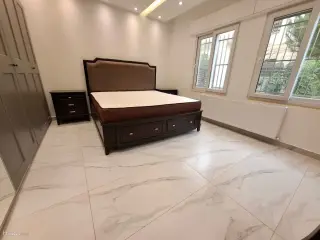 الصورة 12 من 12