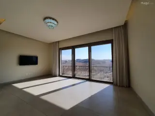 الصورة 9 من 12