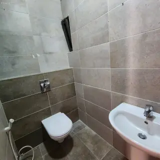 Photograph 3 of 12