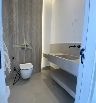 الصورة 10 من 12