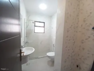 Photograph 2 of 12