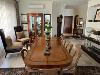 Photograph 4 of 12