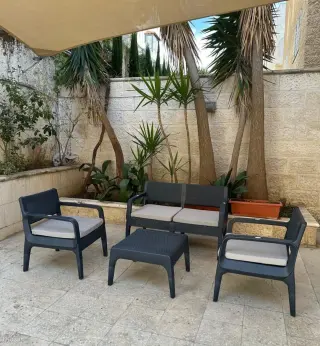 Photograph 2 of 12