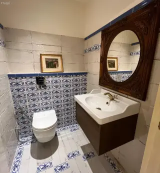 Photograph 4 of 10