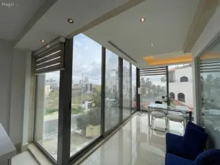 الصورة 8 من 10
