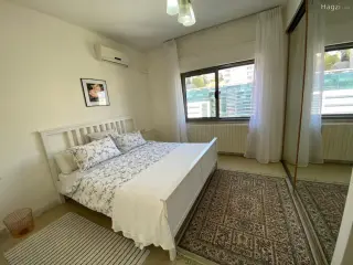 الصورة 4 من 12