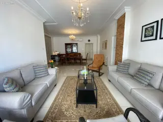 الصورة 9 من 12
