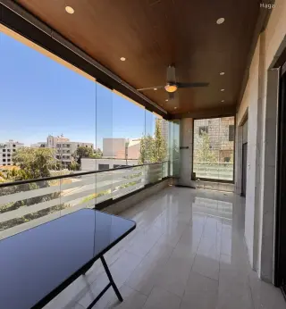 Photograph 2 of 12