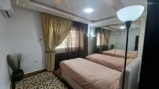 الصورة 8 من 12