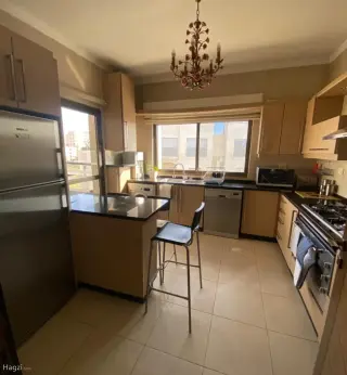 الصورة 6 من 12