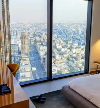 الصورة 3 من 12