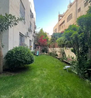 Photograph 3 of 12