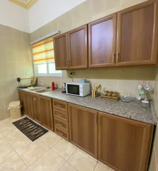 Photograph 9 of 12