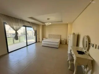 الصورة 3 من 12