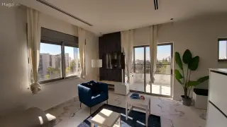 الصورة 1 من 8