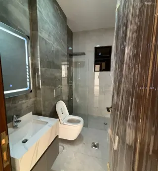 الصورة 12 من 12