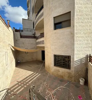 الصورة 11 من 12