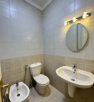Photograph 4 of 12