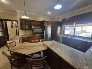 الصورة 11 من 12
