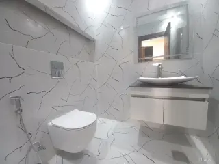 الصورة 10 من 12