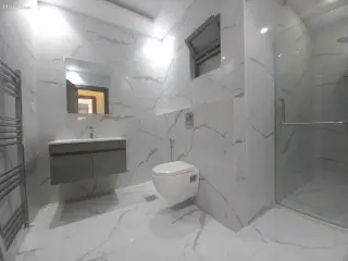 الصورة 3 من 12