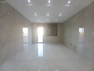 الصورة 1 من 12