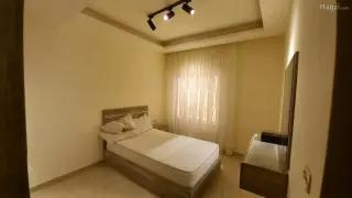 الصورة 2 من 9