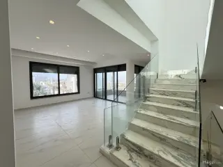 الصورة 6 من 12