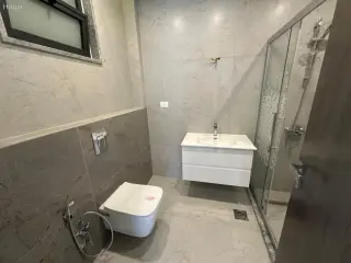 الصورة 9 من 12