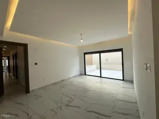 الصورة 9 من 12