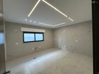 الصورة 8 من 12
