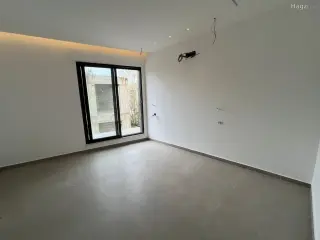 الصورة 9 من 12