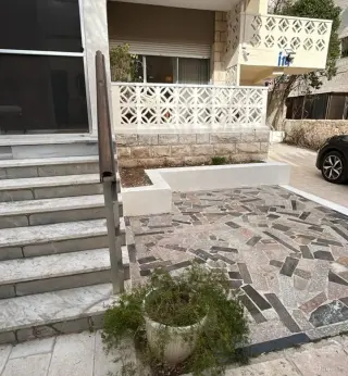 Photograph 6 of 12