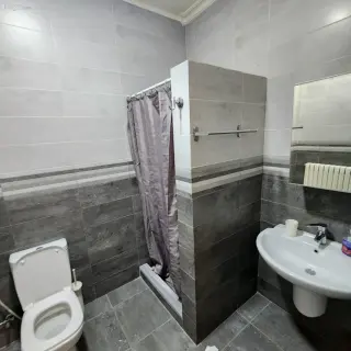 Photograph 6 of 6