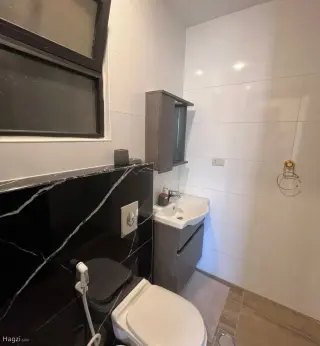 Photograph 2 of 12