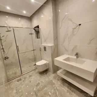 الصورة 11 من 12
