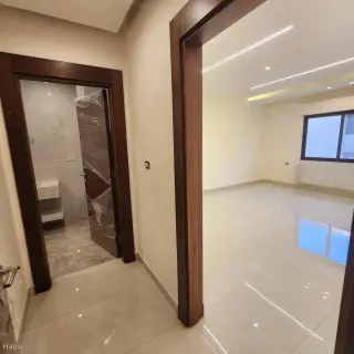 الصورة 5 من 12