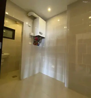 الصورة 6 من 12