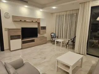 الصورة 2 من 12