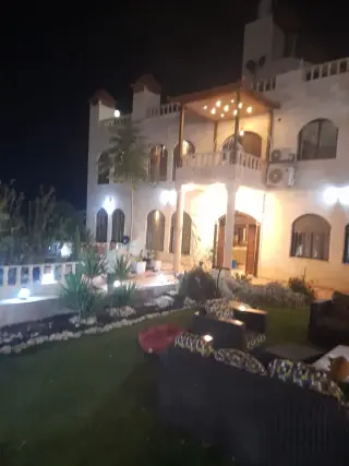 Apartment for rent in Al Jubayha – photo 3