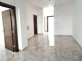 شقة للإيجار في طبربور