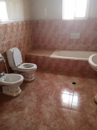 Villa for rent in Airport Road – photo 10