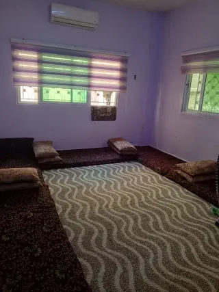 شقة للبيع في Al ghweariyyeh – صورة 2