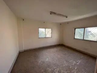 Apartment for sale in Al Mshairfeh