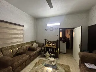 Apartment for sale in Hay Al Hussain – photo 4